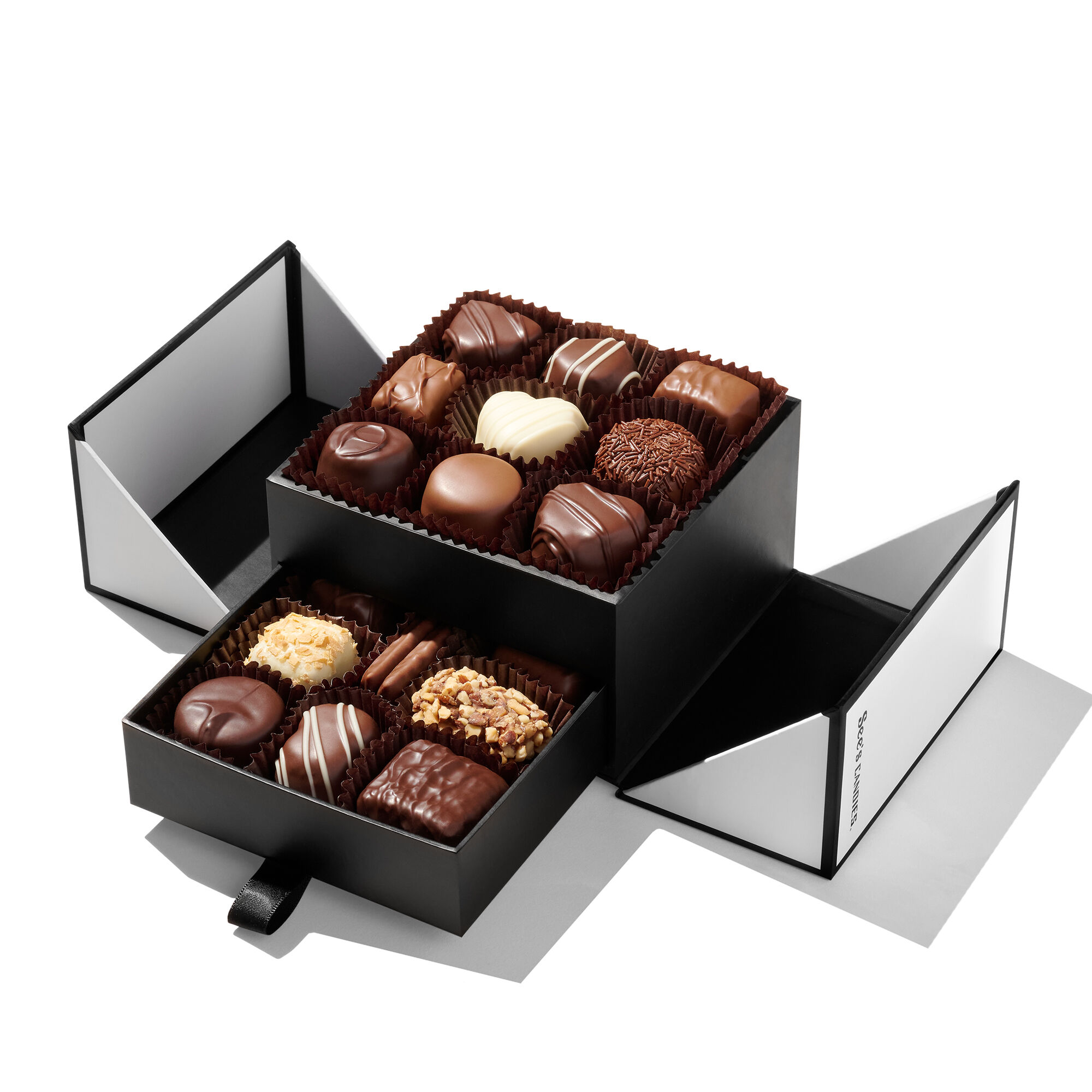 chocolate-treasures-511119-open-alt2.jpg